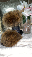 Load image into Gallery viewer, Mamacita Fur Slides
